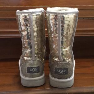 Gold sequin UGG classic short boots. Size Size 9